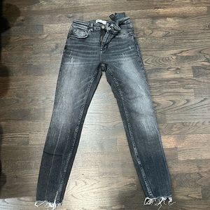 Zara women’s skinny jeans